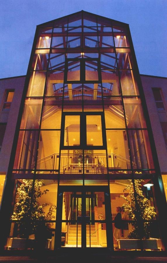 Hotel Sportpark Bad Nauheim Extérieur photo